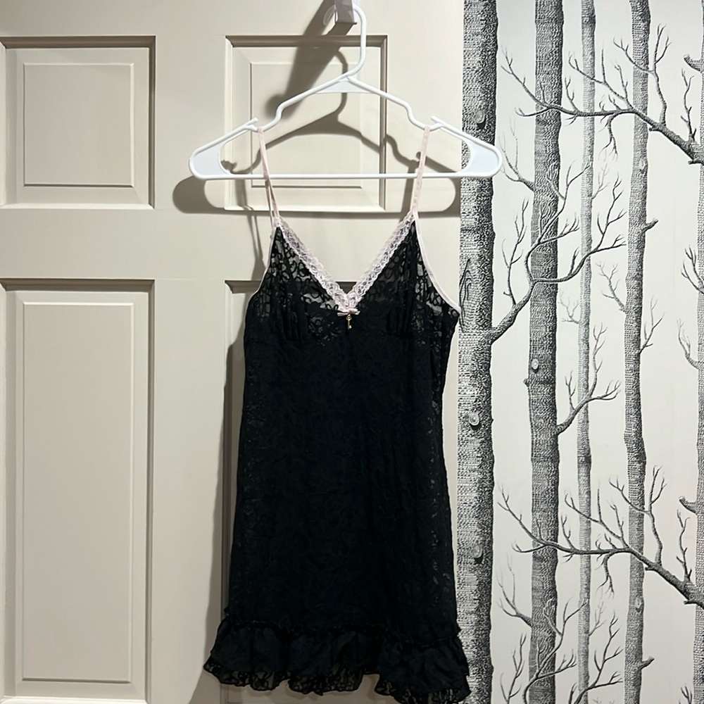 VINTAGE VICTORIA SECRET LACE SLIP DRESS WITH RUFFLE HEM-SIZE LARGE-Y2K